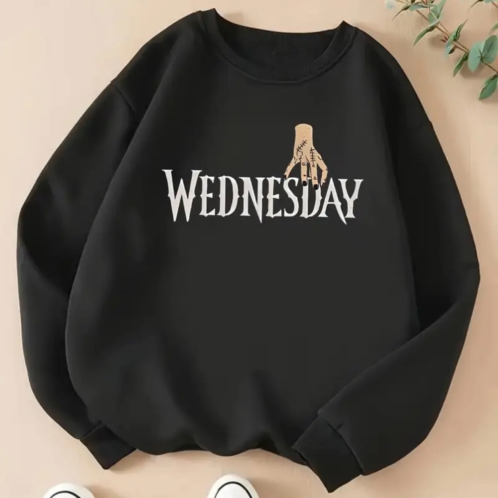 Black Graphic Sweatshirt